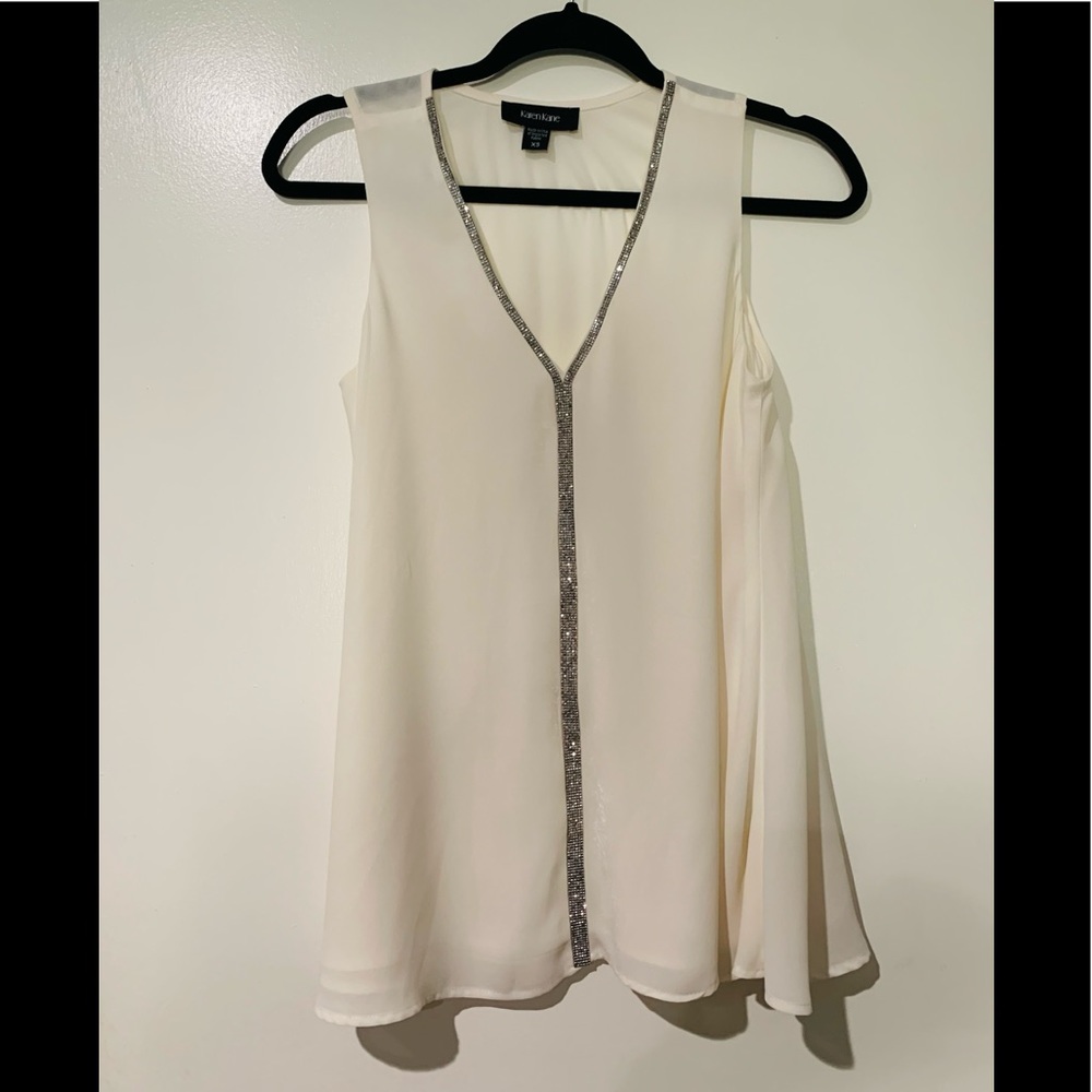 Karen Kane white silver stone Blouse
